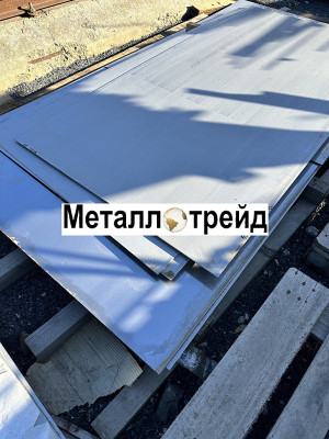 Лист нержавеющий ЭИ811 12Х21Н5Т 8х1210х3590 мм